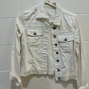 white jean jacket size s